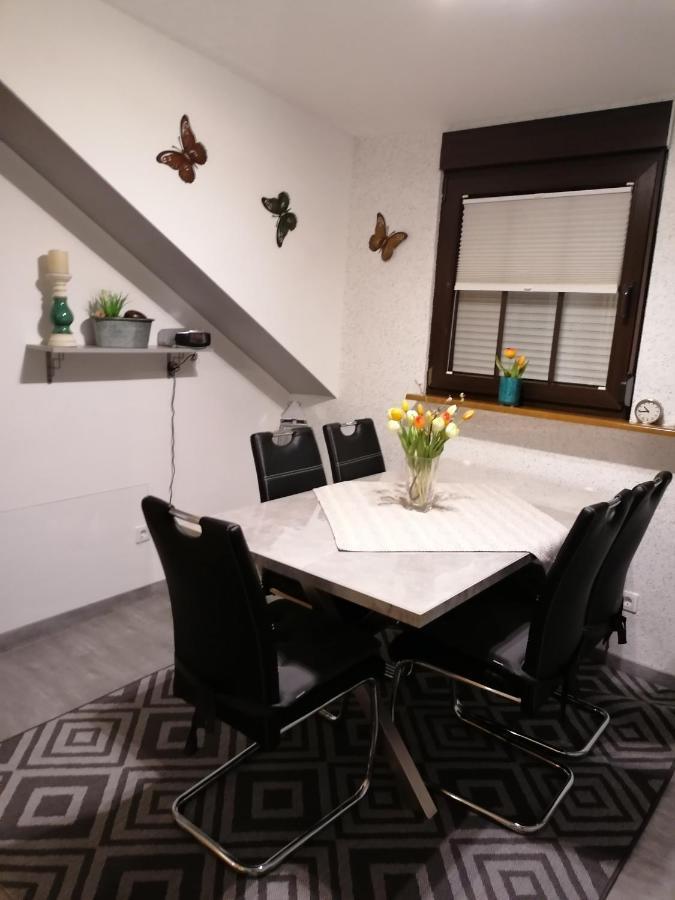 Ferienwohnung Schmitz Anschau Exterior photo